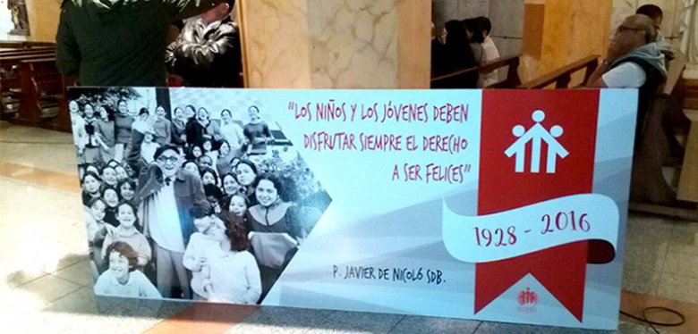 ¡Gracias por la despedida al padre Javier De Nicoló!